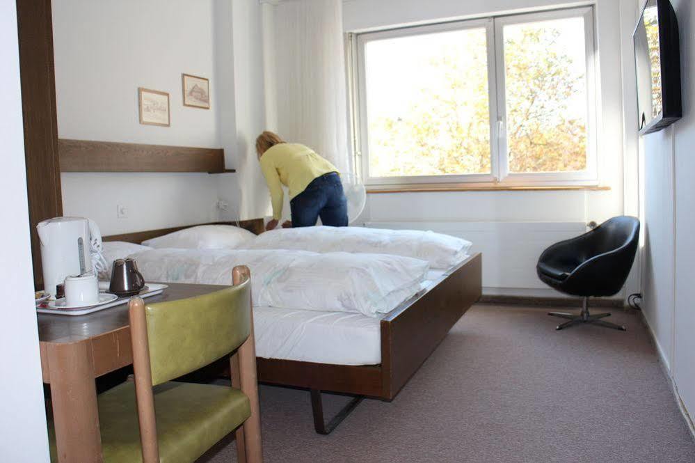 Bahnhof Hotell Interlaken Exteriör bild